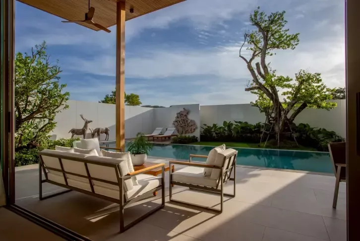 Комплектация и хоумстейджинг виллы в Банг Тао (ID: 12486) LT_ADVGR_ALTPHOTO 3