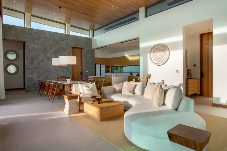 Комплектация и хоумстейджинг виллы в Банг Тао (ID: 12486) LT_ADVGR_ALTPHOTO 4