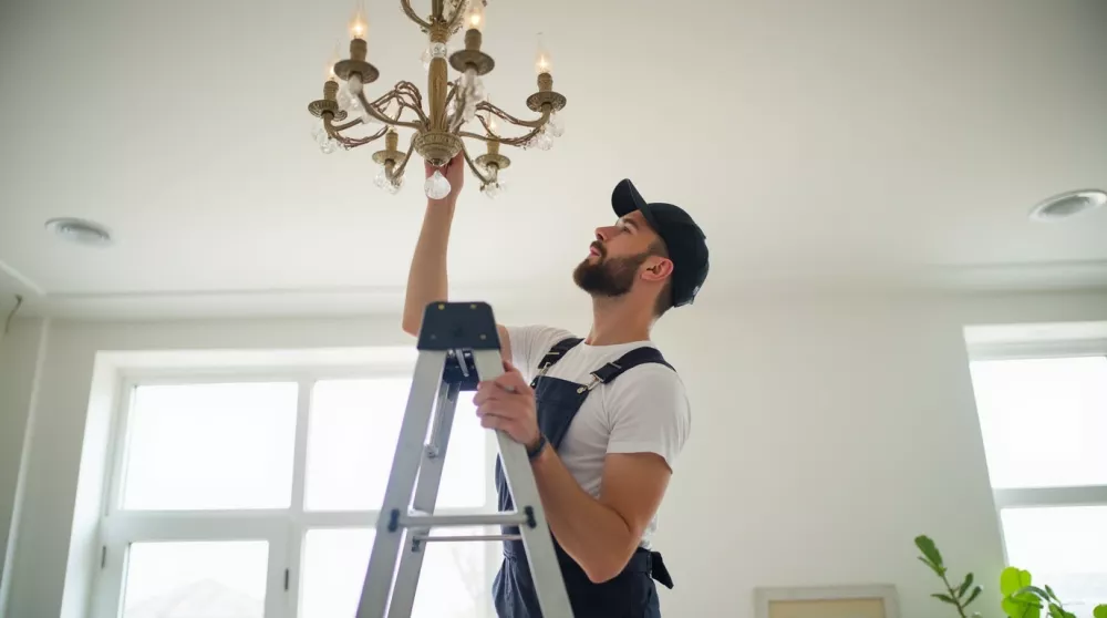 Срочный вызов электрика на дом и виллу (ID: 12503) LT_ADVGR_ALTPHOTO 1