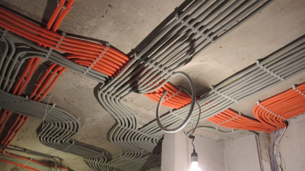 Монтаж электропроводки (ID: 12530) LT_ADVGR_ALTPHOTO 1